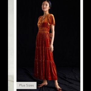 Somerset Velvet Maxi Dress M